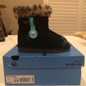 Stride Ride size zip booties